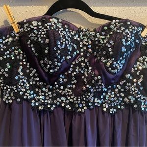 Strapless Purple Gown XL